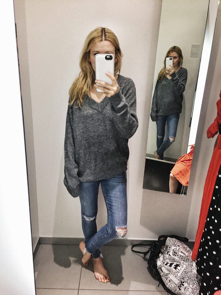 H&M Grey V-neck sweater 