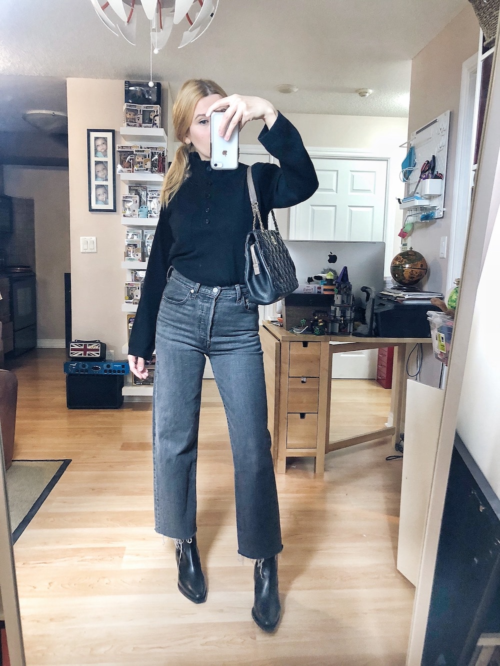 What I Wore this week | Everlane ReCashmere Sweater | Levi's Ribcage | Everlane Boots | Chanel bag | livelovesara What I Wore this week | Everlane ReCashmere Sweater | Levi's Ribcage | Everlane Boots | Chanel bag | livelovesara