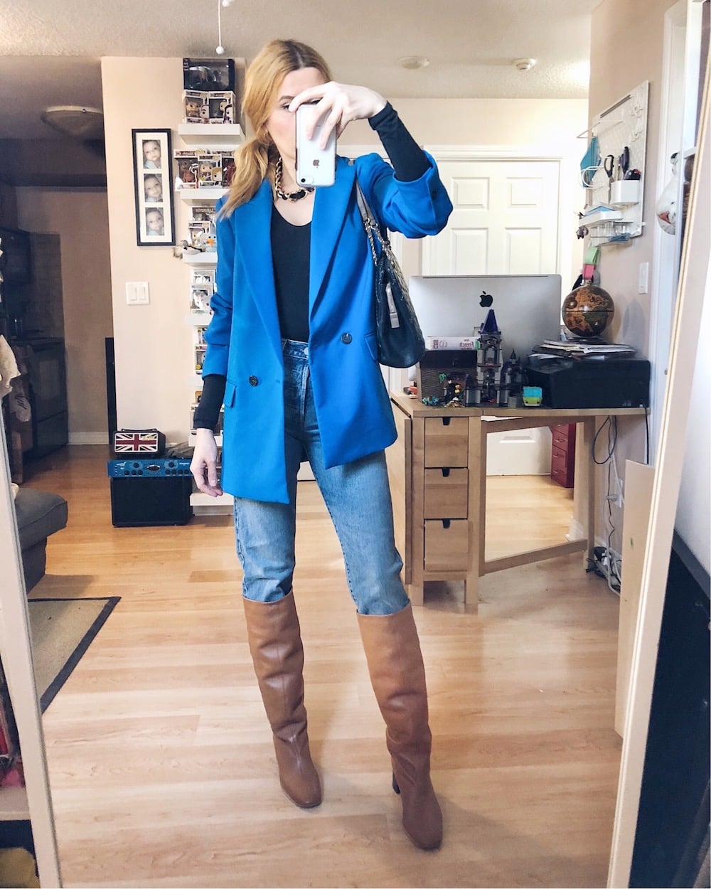 What I Wore this week | Blue Blazer | Black Bodysuit | Levis 501s | Everlane Knee High Boots | Chanel bag | Vintage 80s Necklace | livelovesara What I Wore this week | Blue Blazer | Black Bodysuit | Levis 501s | Everlane Knee High Boots | Chanel bag | Vintage 80s Necklace | livelovesara