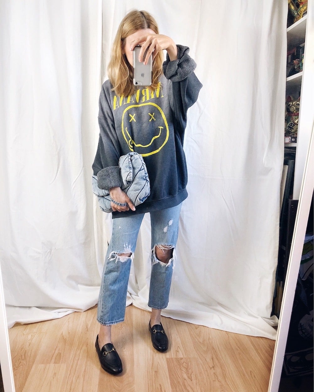 What I Wore this week | Oversized Nirvana Sweatshirt | Levis | Gucci Loafers | Denim Bag | livelovesara What I Wore this week | Oversized Nirvana Sweatshirt | Levis | Gucci Loafers | Denim Bag | livelovesara