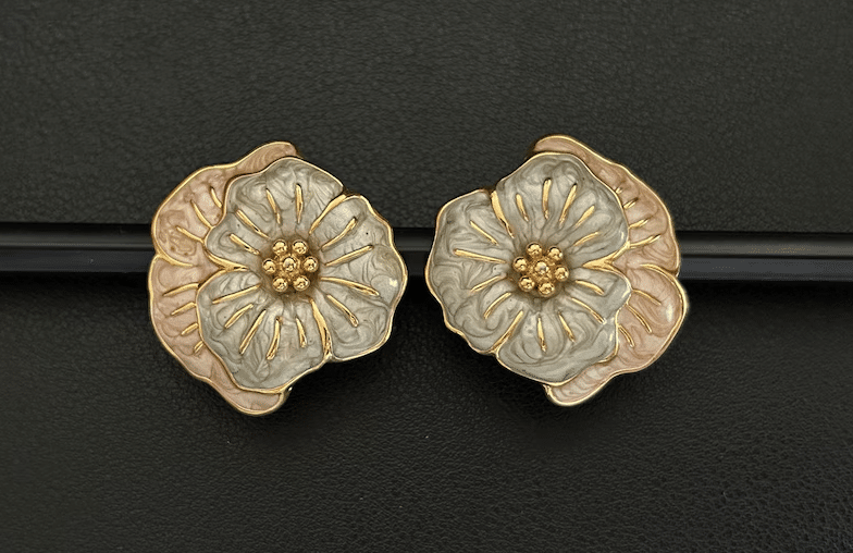 vintage monet flower earrings