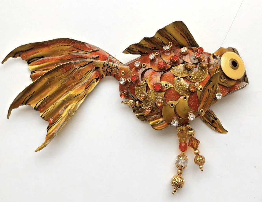 VINTAGE LUNCH AT THE RITZ BUBBLES & Goldfish brooch