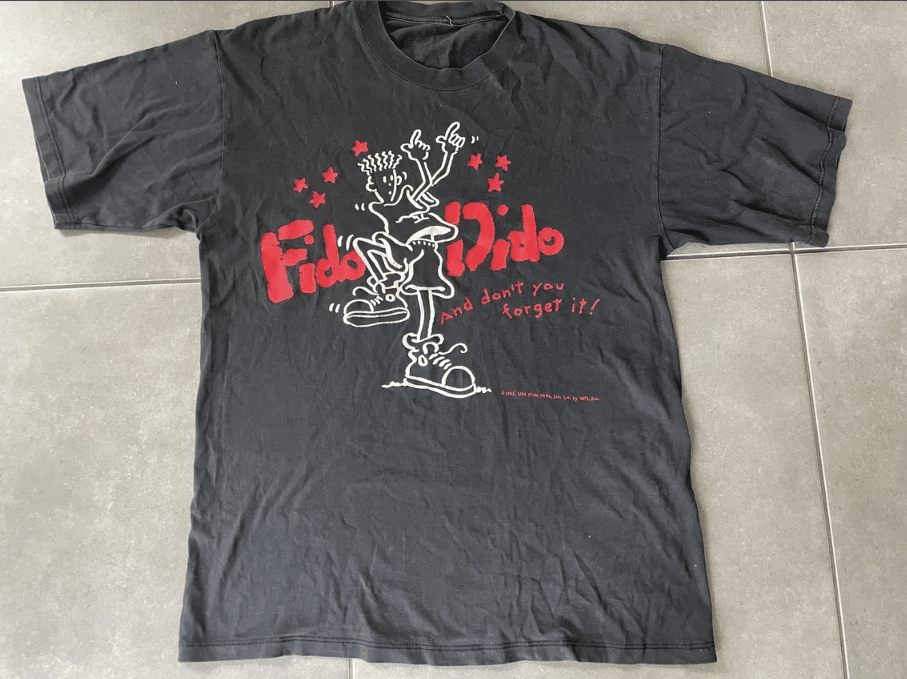 Vintage Italian Fido Dido T-shirt 1985